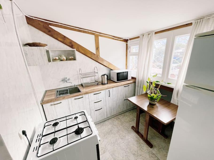 Apartment аппартамент мтацминда *