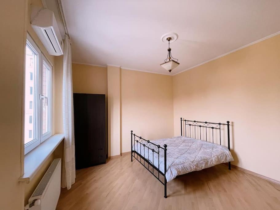 Apartment аппартамент мтацминда *